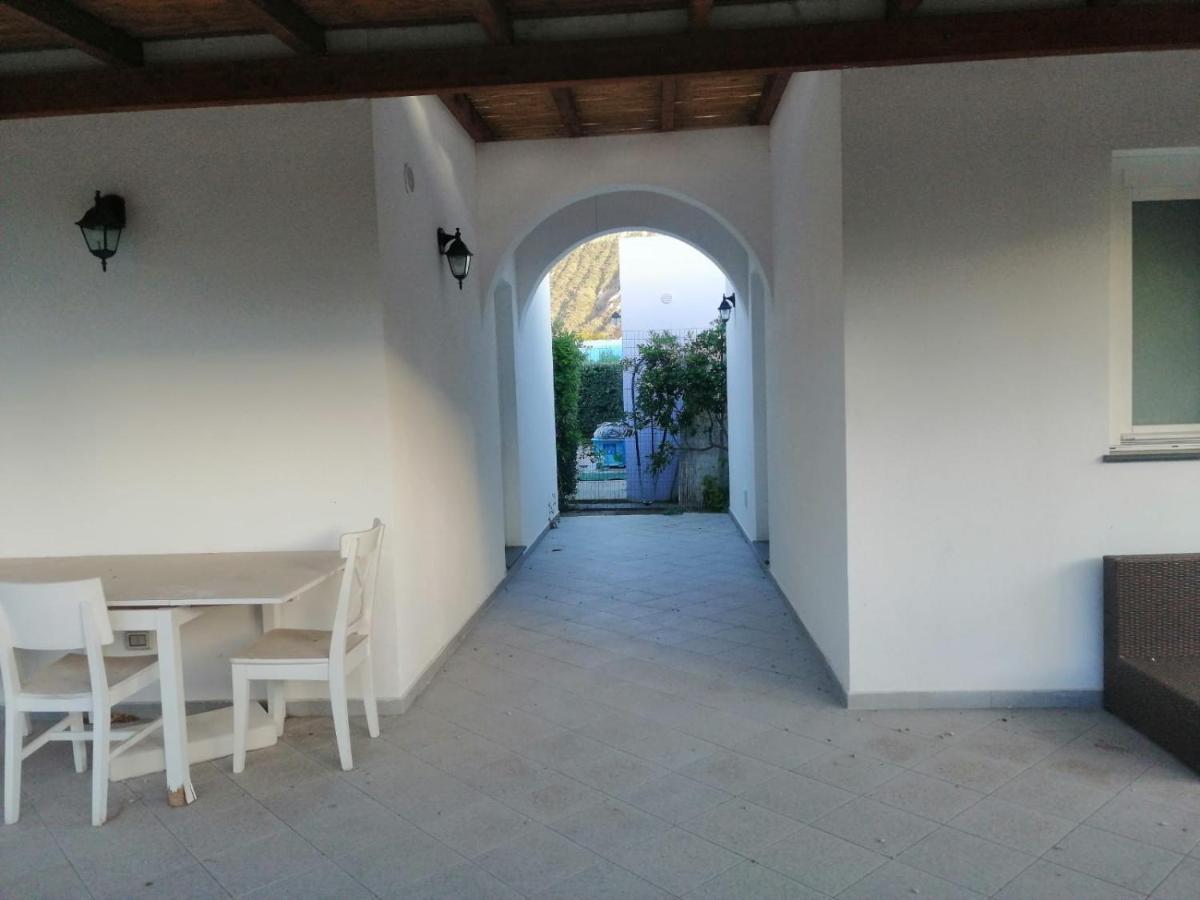 Residence I Pagghiari Bungalow Vulcano  Extérieur photo